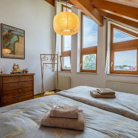 Casa de Férias Exklusives Josenhaus Mit See- Und Alpenblick & Gartensauna