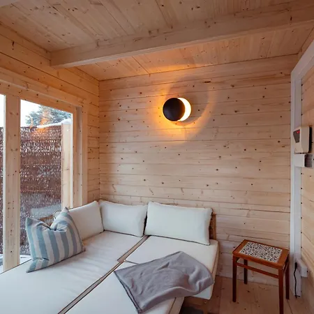 別荘 Exklusives Josenhaus Mit See- Und Alpenblick & Gartensauna *